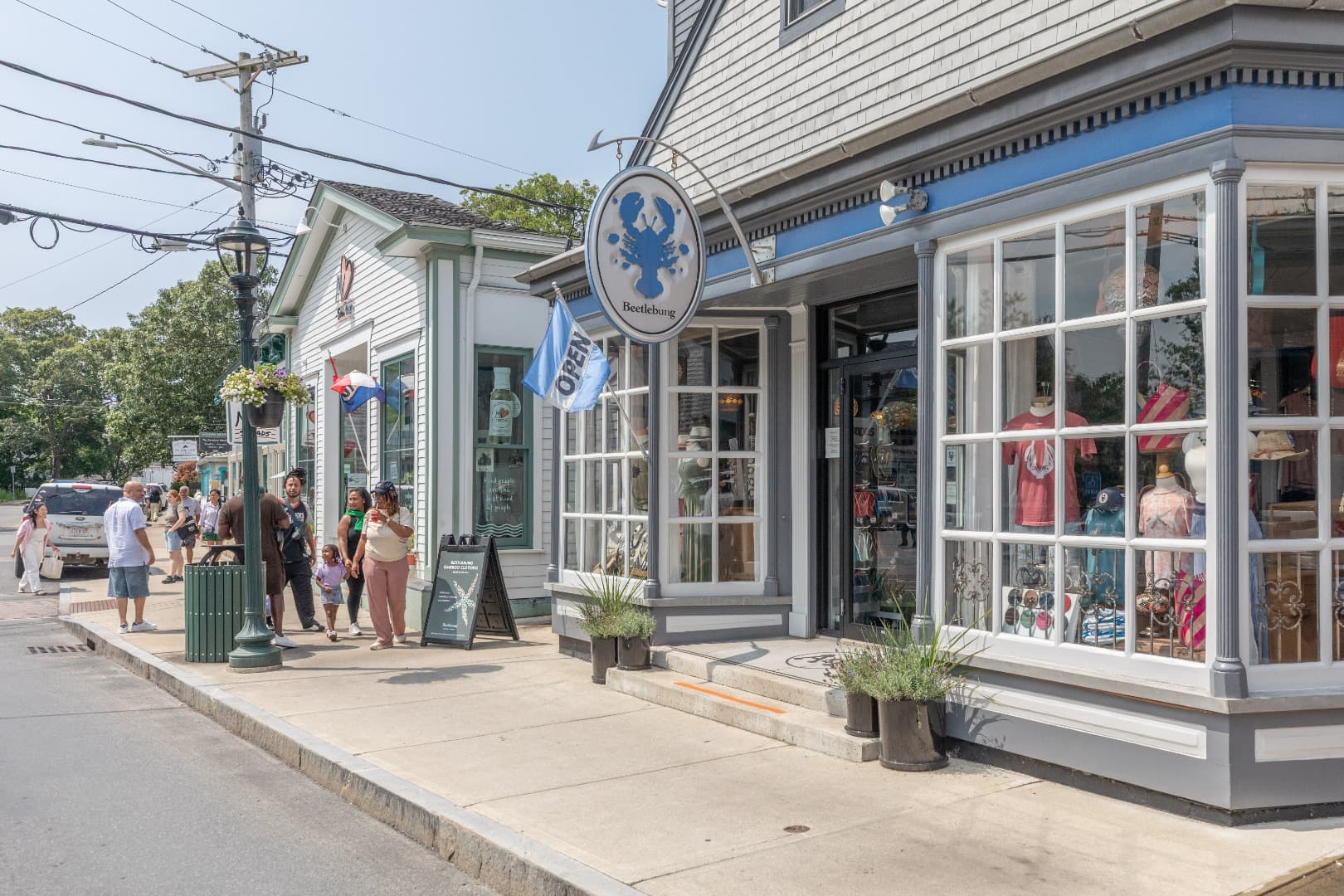 53 Circuit Avenue