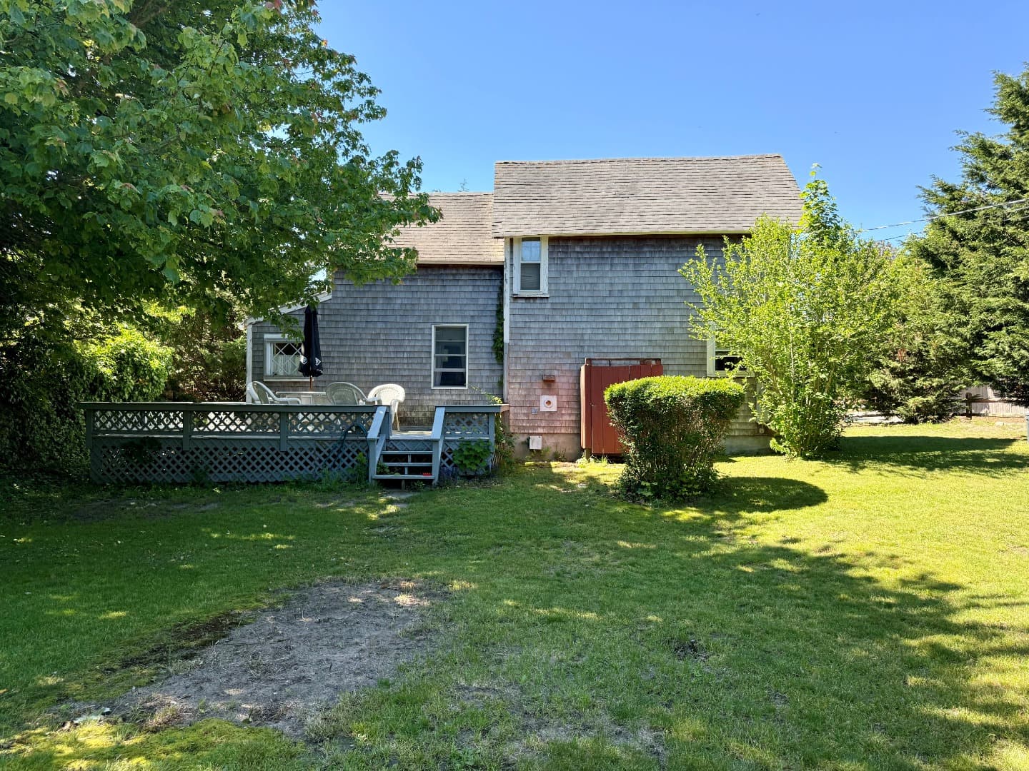 19 Perkins Avenue