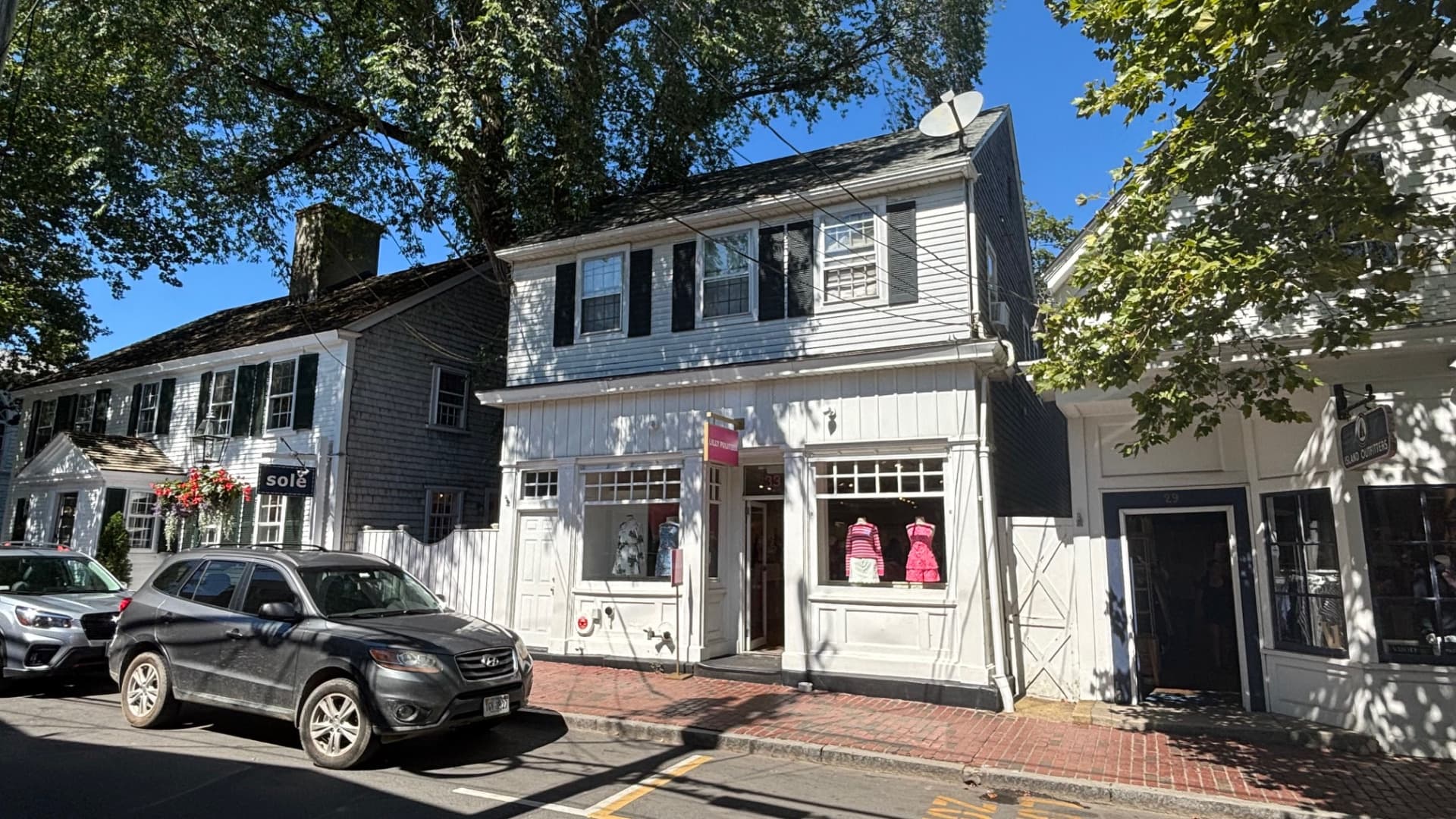 33 Main Street