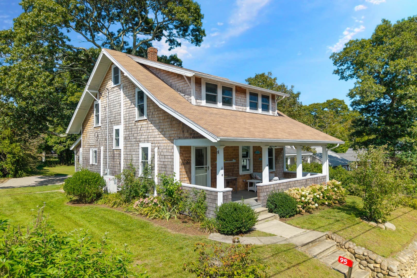 95 Daggett Avenue