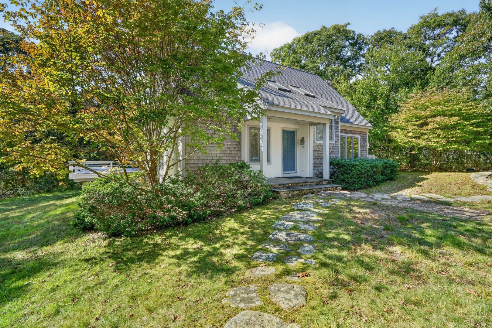 11 Lookout Place